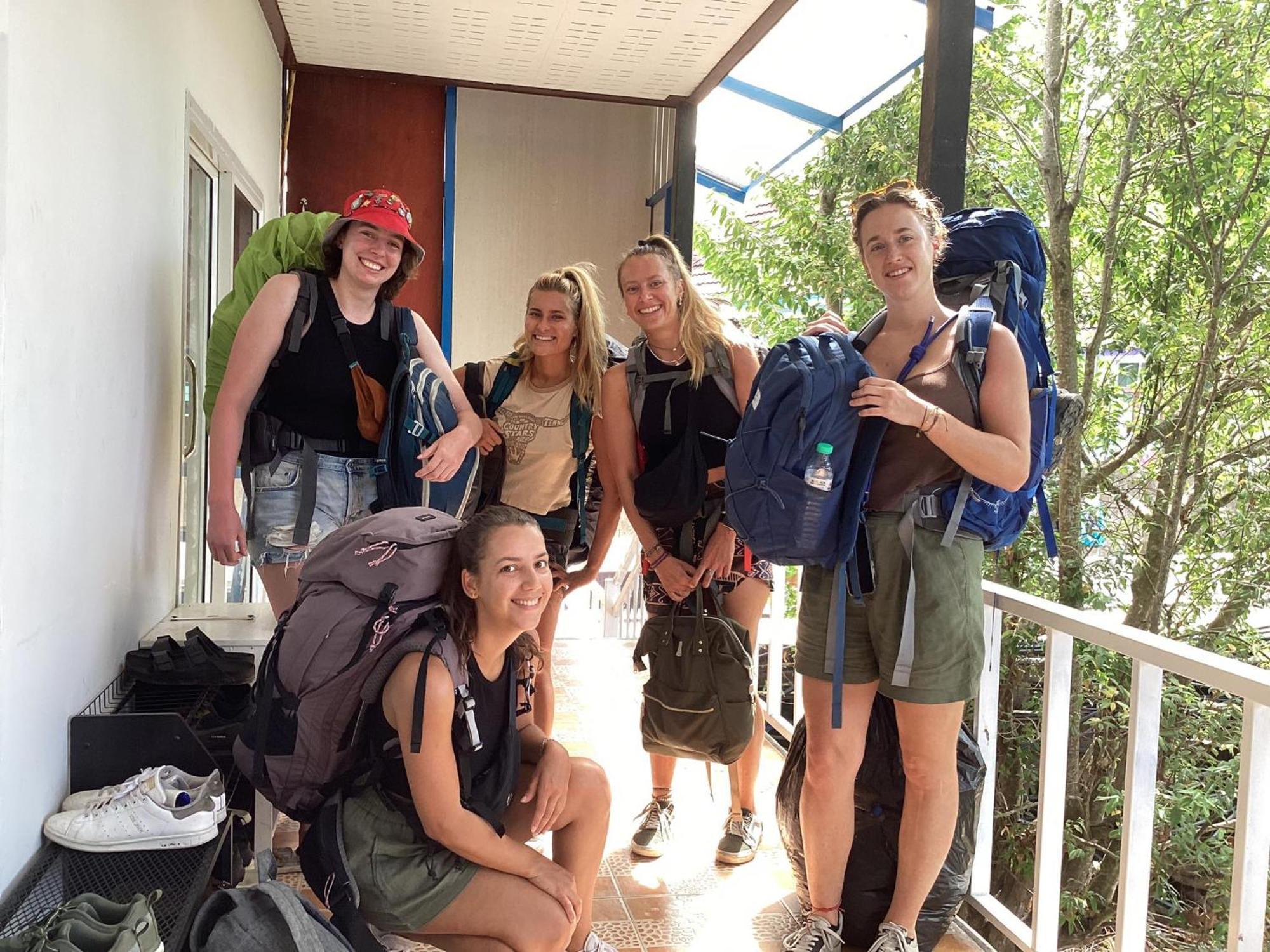 Sweed Dee Seaview Hostel Koh Koh Phi Phi Don Extérieur photo