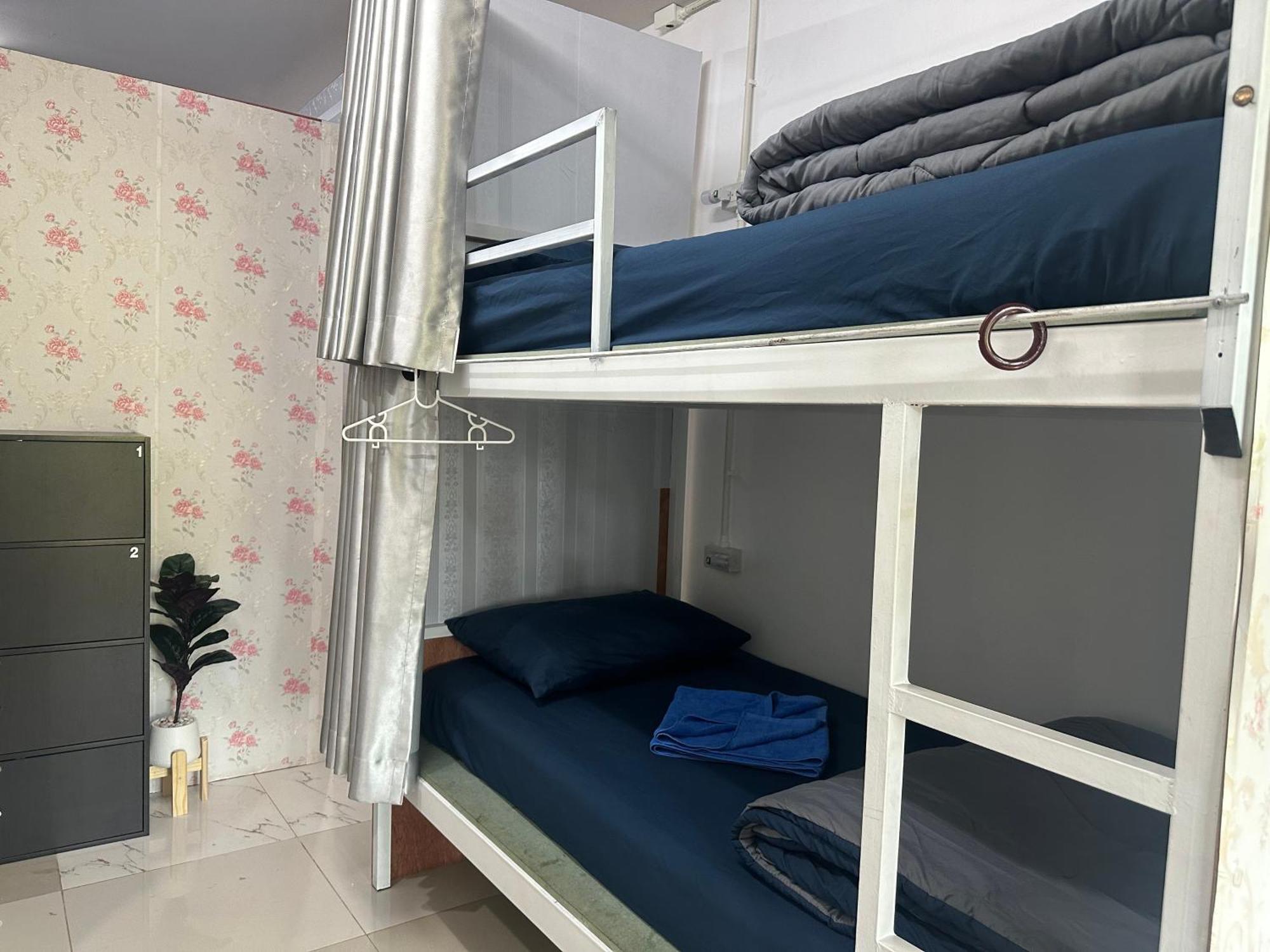 Sweed Dee Seaview Hostel Koh Koh Phi Phi Don Extérieur photo