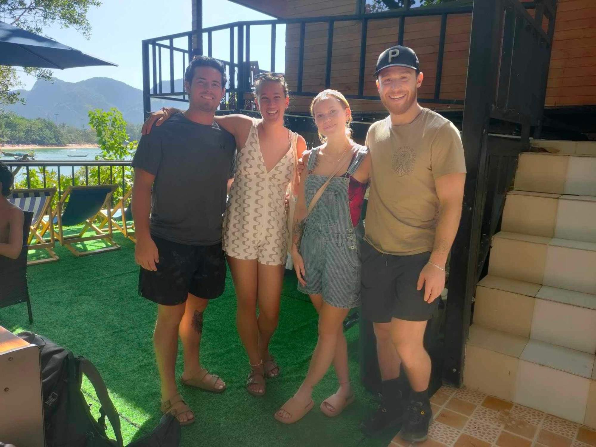 Sweed Dee Seaview Hostel Koh Koh Phi Phi Don Extérieur photo